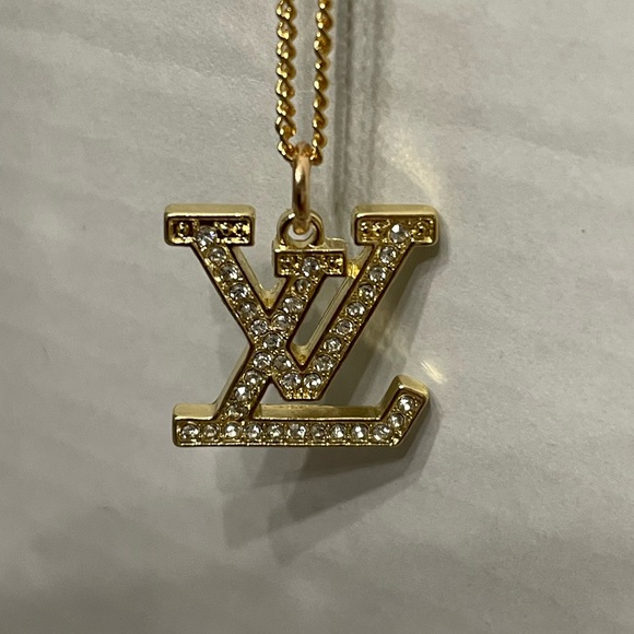 FASHION LOUIS VUITTON PULL CHARM ON CHAIN NECKLACE 16β with 3β EXTENDER 14KGP - Picture 3 of 3